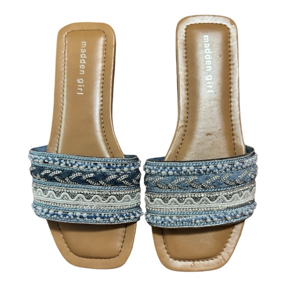 Madden Girl Shoes - Madden Girl Thread Sandal size 7 worn once